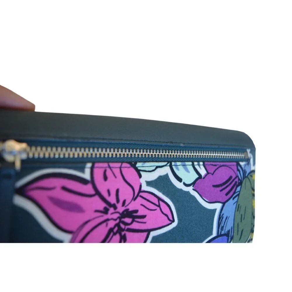 Vera Bradley Falling Flowers 2017 Retired Tri Fold Wallet Bohemian Polka Dots
